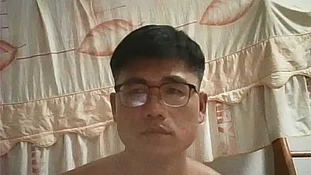 findagirlfriend online show from 04/11/26, 06:45