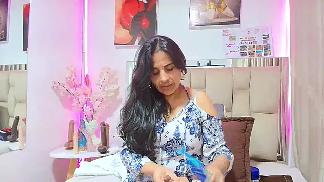 Marcela   online show from 05/24/26, 11:48