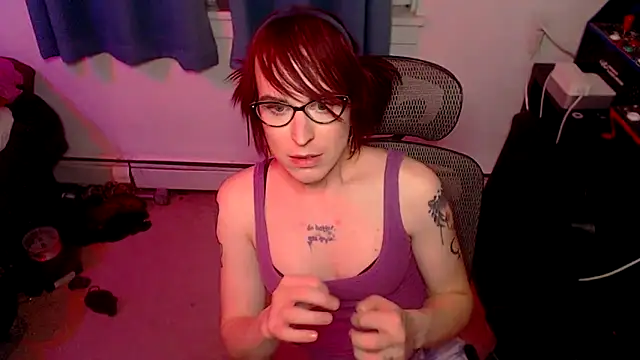 Snapshot of RyffBurnz chatting on 02/08/26, 02:48 RyffBurnz online show from 02/08/26, 02:48