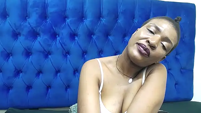 SpicyQueenxxxx online show from 05/11/26, 03:56
