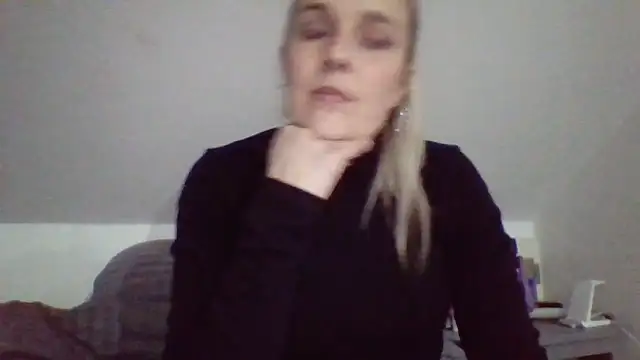 scrummymummy2 online show from 02/07/26, 11:08