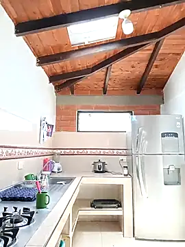 SamaraJay1 online show from 10/08/25, 03:53