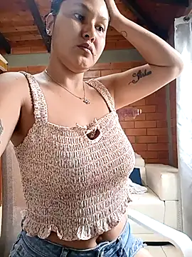 SamaraJay1 online show from 02/04/26, 03:18