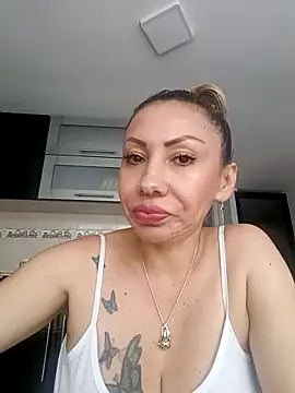 coral smitth online show from 01/31/25, 09:16