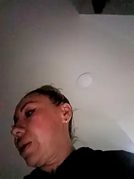 coral smitth online show from 10/19/25, 08:31