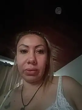 Snapshot of coral_smitth chatting on 07/13/26, 04:54 coral smitth online show from 07/13/26, 04:54