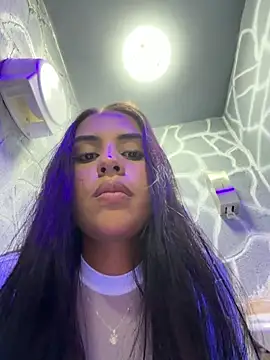 EmmaTorres  online show from 02/03/26, 08:58