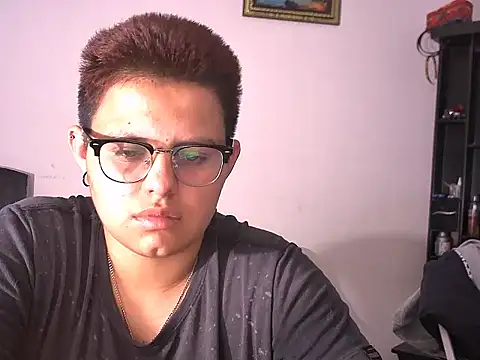 tatsumi nao online show from 01/08/25, 11:09