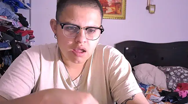 tatsumi nao online show from 02/14/25, 01:18