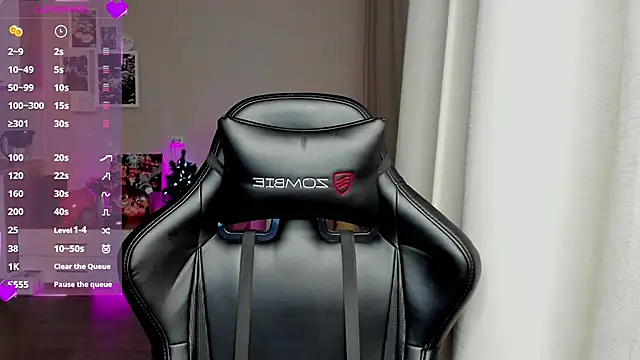 Sm0ly online show from 02/10/25, 01:24