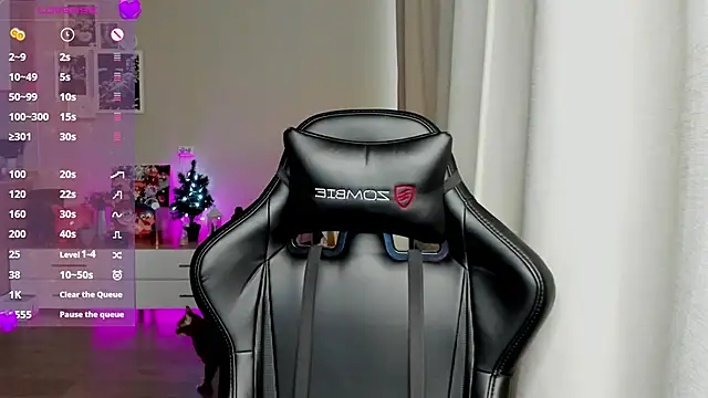 Sm0ly online show from 02/12/25, 05:26