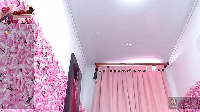 Snapshot of Veruzca_love chatting on 02/12/25, 02:54 Veruzca love online show from 02/12/25, 02:54