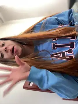 Cloew Marz online show from 05/17/26, 06:37