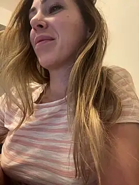 RaquelleDevon online show from 01/27/25, 09:44