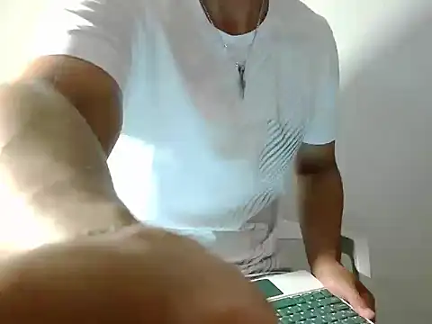 Latinsex2501 online show from 08/08/26, 12:02