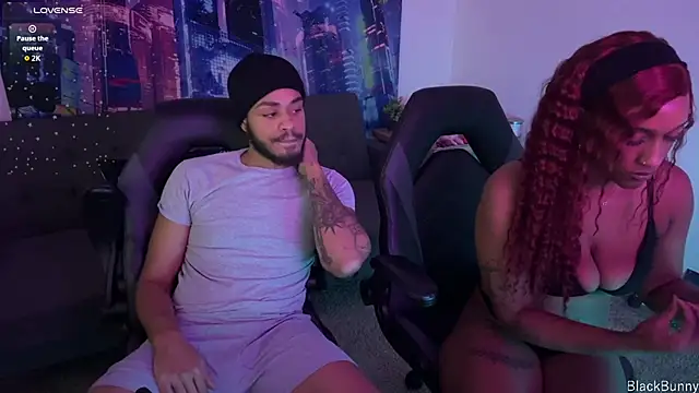 Snapshot of BlackBunny0222 chatting on 10/22/25, 02:39 BlackBunny0222 online show from 10/22/25, 02:39