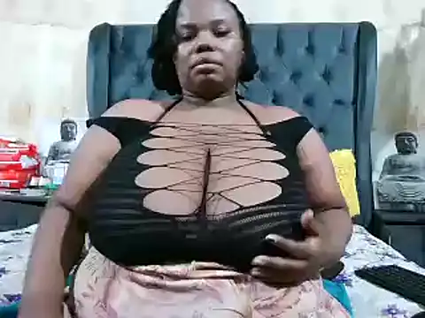 Candiyliciousxx online show from 06/06/26, 05:17