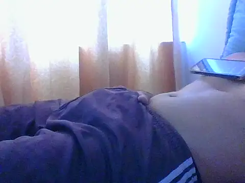 Snapshot of Juan2323hot chatting on 03/27/26, 07:35 Juan2323hot online show from 03/27/26, 07:35