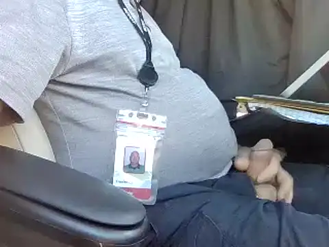 Policeman20742 online show from 01/08/25, 05:48