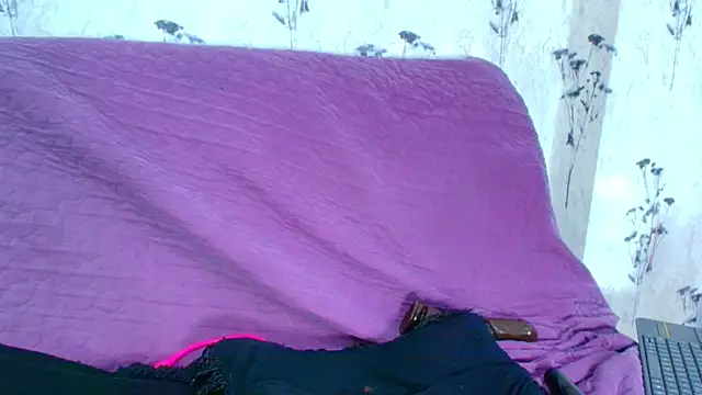 Mia candy 0 online show from 02/10/25, 03:10