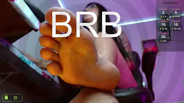 Miss scarllet  online show from 01/31/25, 01:02