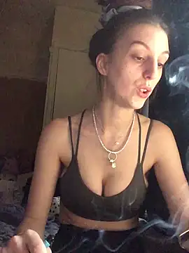 Snapshot of indie-rayne chatting on 01/17/25, 09:49 indie-rayne online show from 01/17/25, 09:49