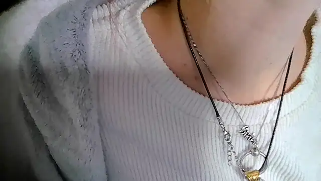 Snapshot of indie-rayne chatting on 01/05/26, 08:01 indie-rayne online show from 01/05/26, 08:01