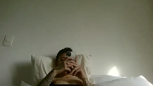 Cutie Shy  online show from 07/03/26, 01:28