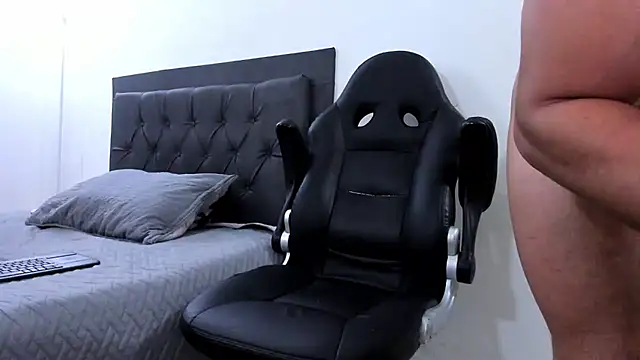 MalconStonne online show from 02/19/25, 03:06