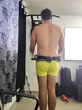 Snapshot of LatinMar chatting on 11/21/25, 12:59 LatinMar online show from 11/21/25, 12:59