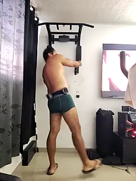 Snapshot of LatinMar chatting on 02/11/26, 12:43 LatinMar online show from 02/11/26, 12:43