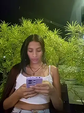 lily sk online show from 12/03/24, 11:13