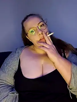  Julie x online show from 12/10/24, 06:38