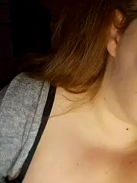  Julie x online show from 01/03/25, 05:50