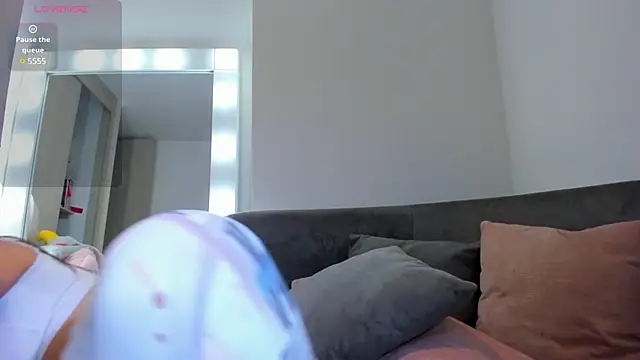 Snapshot of GabyFerrerr chatting on 01/01/25, 05:54 GabyFerrerr online show from 01/01/25, 05:54