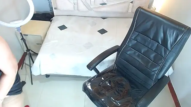 Salome Milf202 online show from 10/14/25, 03:07