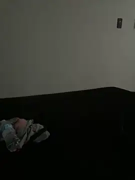 lolitalamasbonita01 online show from 10/10/25, 03:00