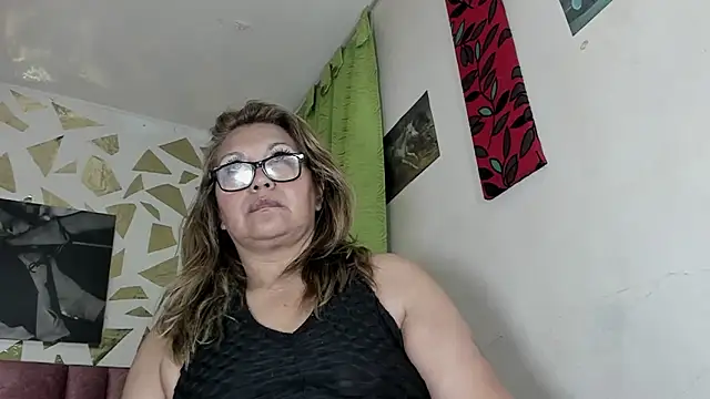 Kazsandraa online show from 01/08/26, 12:02