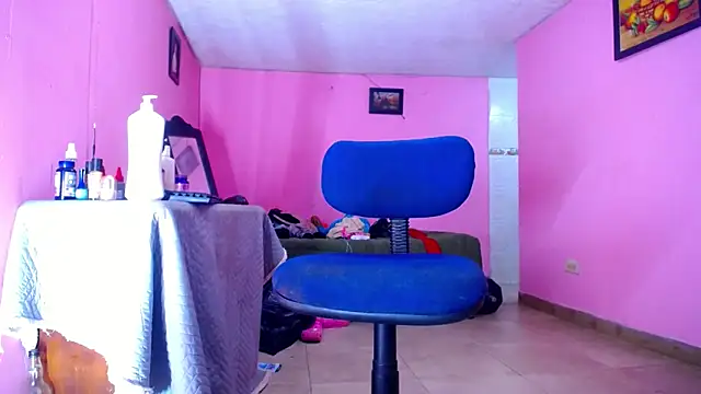 Snapshot of jessica_Badenoch chatting on 12/22/24, 03:44 jessica Badenoch online show from 12/22/24, 03:44