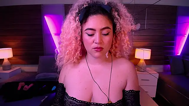 Kateryn  online show from 02/11/25, 12:49