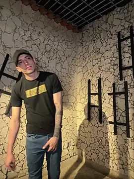 samantha kevin online show from 03/24/26, 03:33