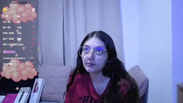 lessliee22  online show from 06/30/26, 04:35