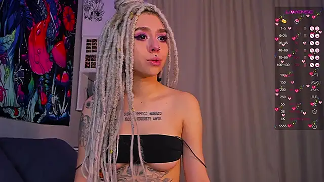 Snapshot of Grace_Walker chatting on 12/06/24, 09:10 Grace Walker online show from 12/06/24, 09:10