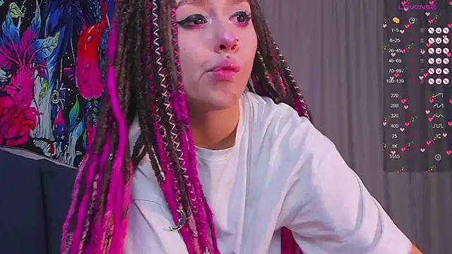 Snapshot of Grace_Walker chatting on 02/09/25, 04:04 Grace Walker online show from 02/09/25, 04:04