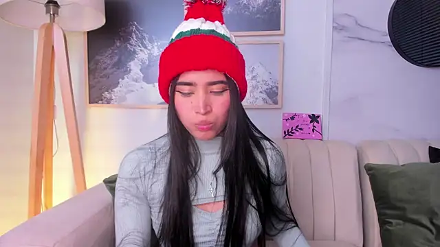 lara madisson online show from 12/13/24, 04:11