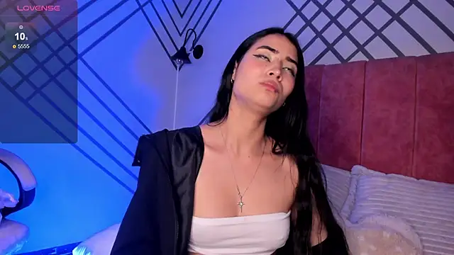 lara madisson online show from 03/08/25, 11:48