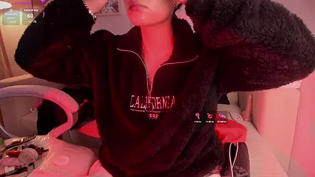 lara madisson online show from 09/21/25, 05:53