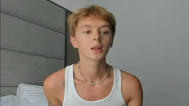 agelandreww online show from 07/20/26, 02:30