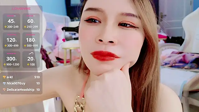 HU131452 online show from 12/18/24, 11:19