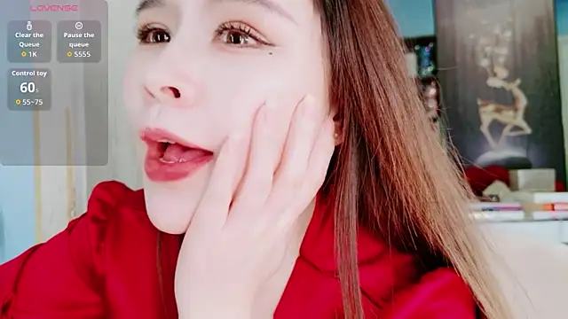 HU131452 online show from 04/26/26, 10:07